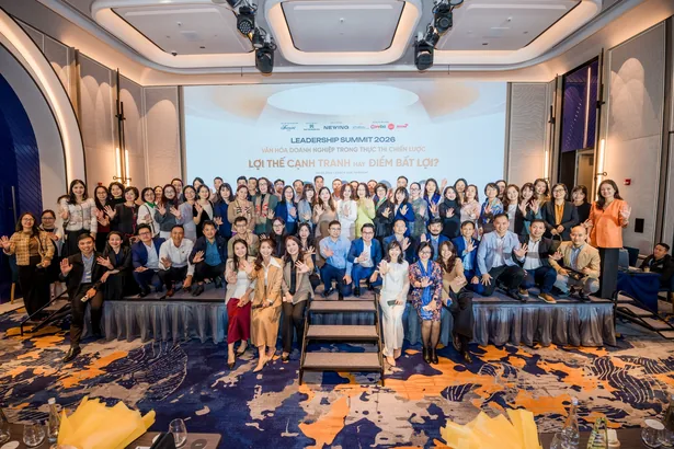Toàn cảnh Leadership Summit tại Hà Nội với đông đảo khách tham dự